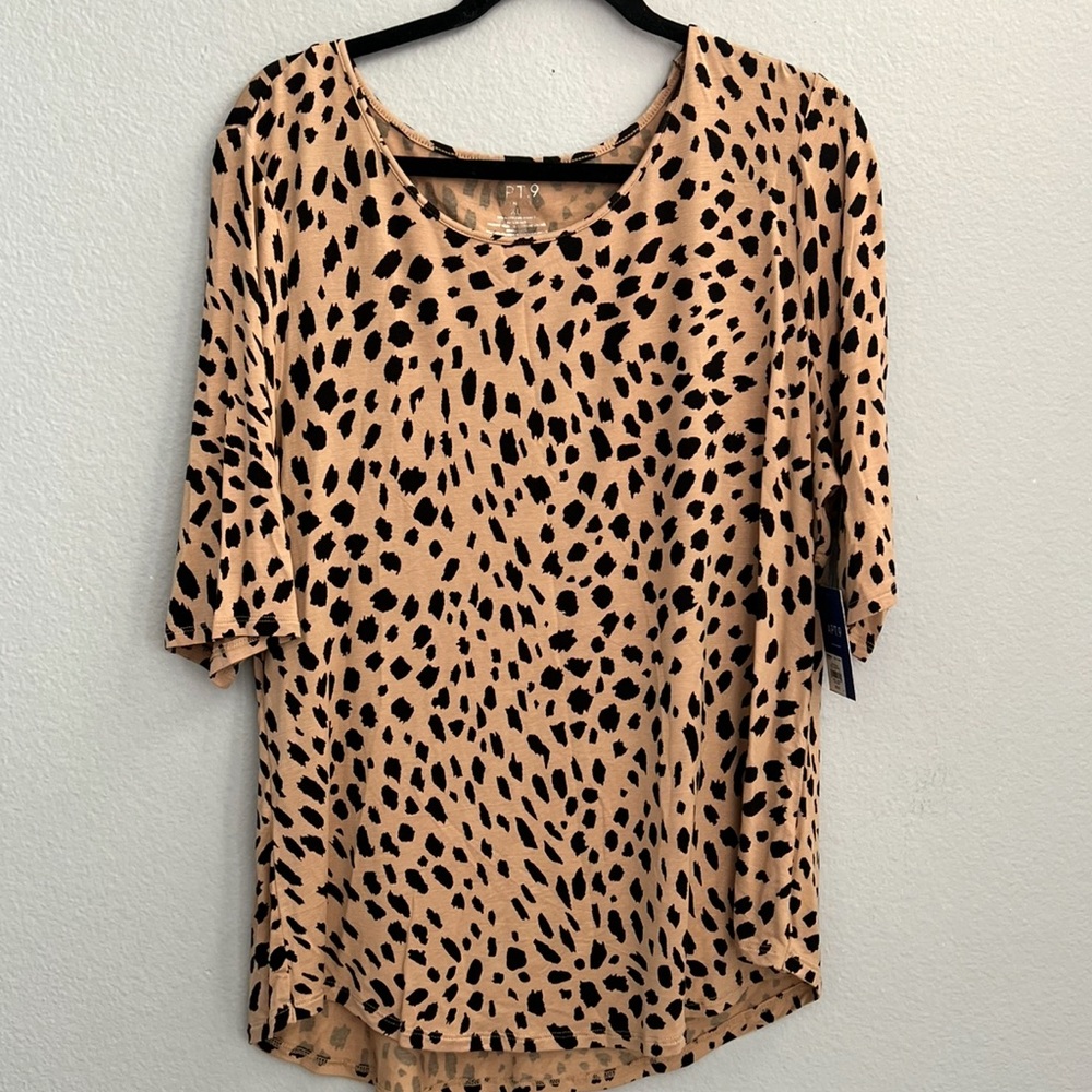 Tan Cheetah Print 3/4 Sleeve Shirt
ApT.9 essentials by Kohls